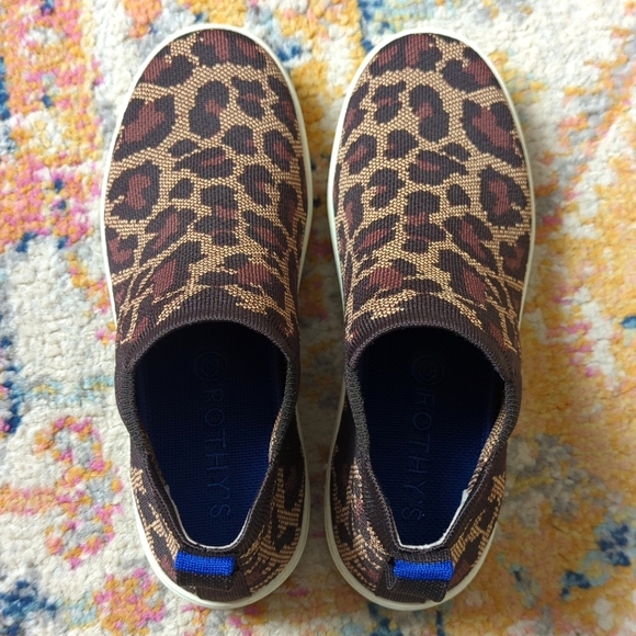 Rothy's The Chelsea‎ Wildcat Jacquard Knit Slip On Ankle Bootie Sneakers Brown 9 - Picture 4 of 16